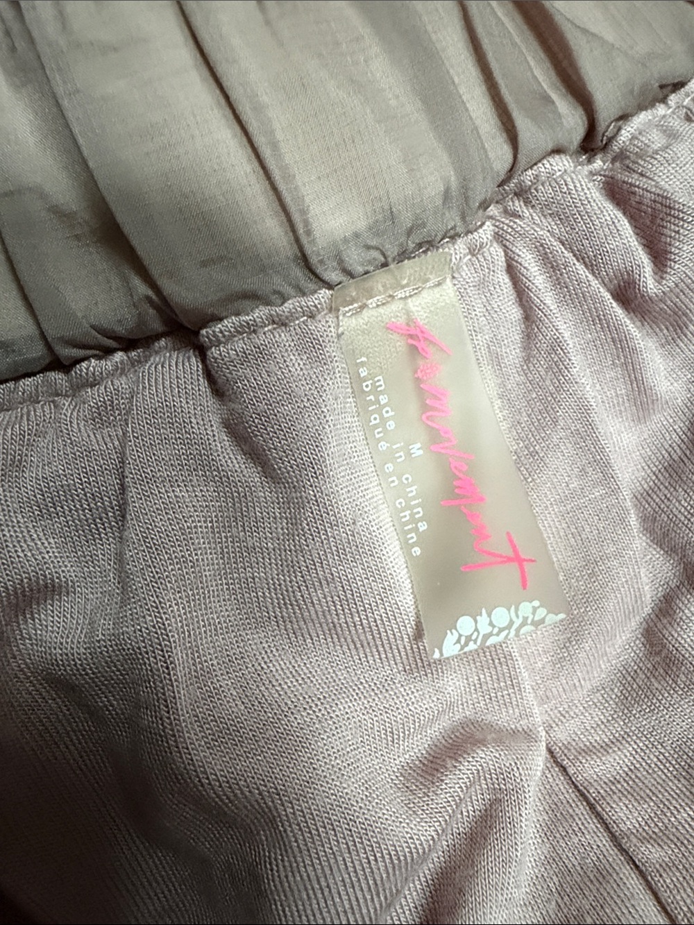 FP Movement by Free People Sunshine Bubble Hem Mauve Shorts Size M - Picture 2 of 8